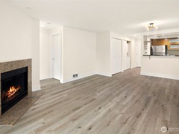 7323 Sand Point Way NE