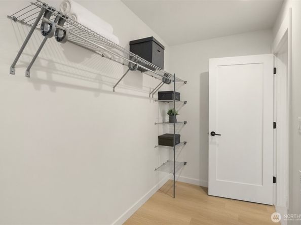 2337 16th Avenue S C, Seattle WA 98144