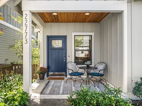 22773 SE 14th Court 10, Sammamish WA 98075