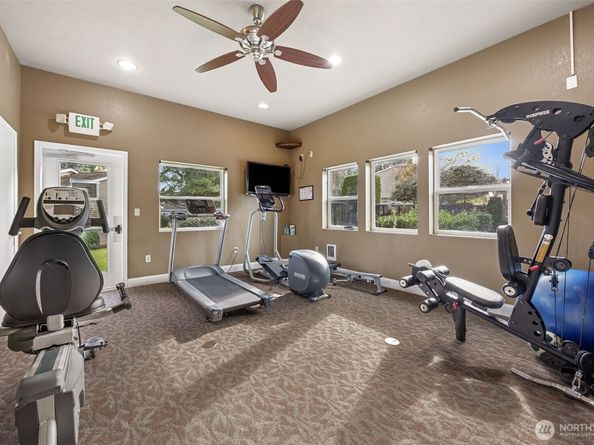 23816 12th Place S 406, Des Moines WA 98198