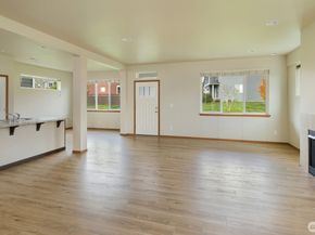 2383 Yulan Walk, Bremerton WA 98310