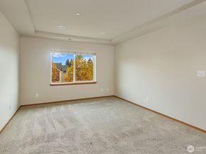 2383 Yulan Walk, Bremerton WA 98310