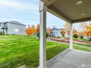 2383 Yulan Walk, Bremerton WA 98310
