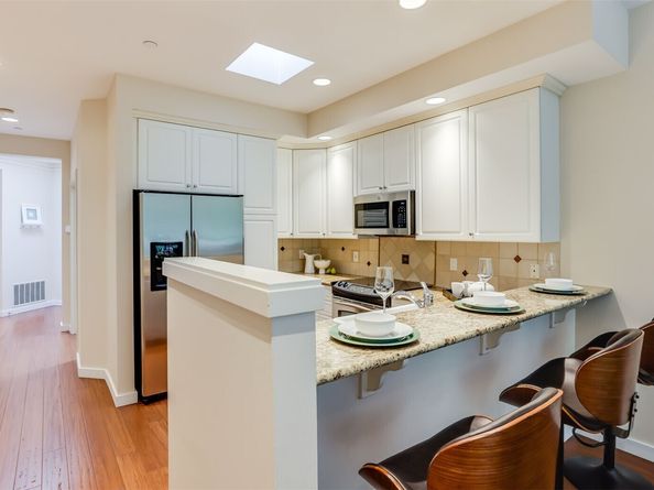 1709 134th Avenue SE 19, Bellevue WA 98005