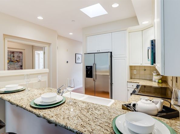1709 134th Avenue SE 19, Bellevue WA 98005
