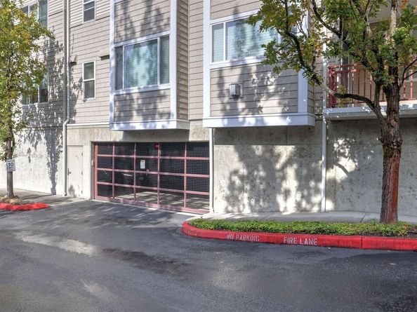 1709 134th Avenue SE 19, Bellevue WA 98005