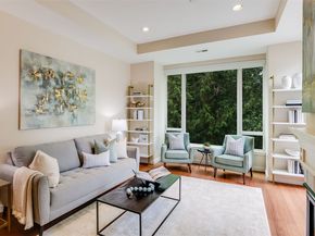 1709 134th Avenue SE 19, Bellevue WA 98005