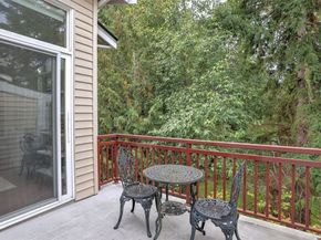 1709 134th Avenue SE 19, Bellevue WA 98005