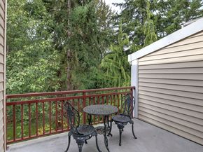 1709 134th Avenue SE 19, Bellevue WA 98005