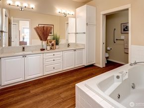10042 Main Street 404, Bellevue WA 98004