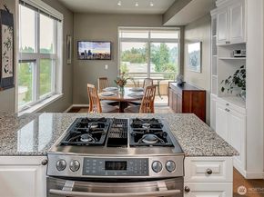 10042 Main Street 404, Bellevue WA 98004