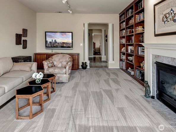 10042 Main Street 404, Bellevue WA 98004