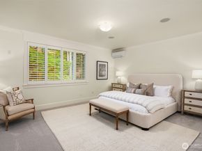 5112 48th Avenue NE, Seattle WA 98105