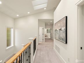 5112 48th Avenue NE, Seattle WA 98105