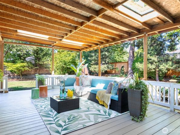 11527 113th PL NE, Kirkland WA 98033