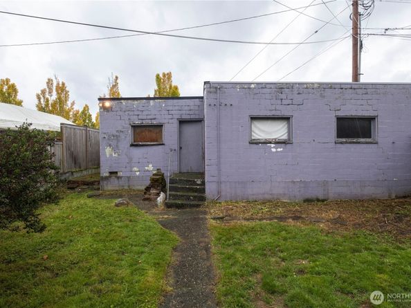 1628 McDougall Avenue, Everett WA 98201