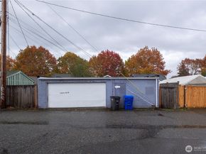 1628 McDougall Avenue, Everett WA 98201