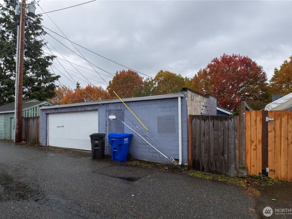 1628 McDougall Avenue, Everett WA 98201
