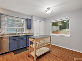 16504 3rd Drive SE, Bothell WA 98012