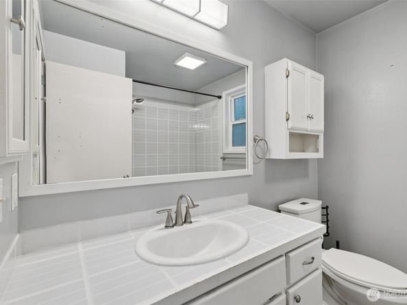 16504 3rd Drive SE, Bothell WA 98012