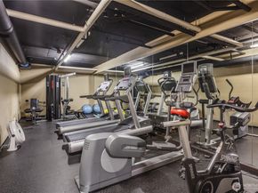 4422 Bagley Avenue N 108, Seattle WA 98103