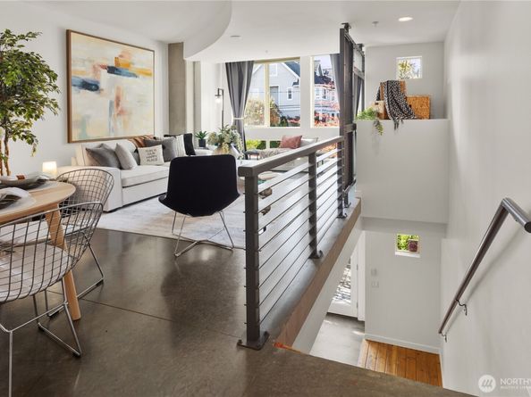 4422 Bagley Avenue N 108, Seattle WA 98103