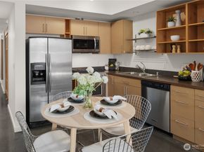 4422 Bagley Avenue N 108, Seattle WA 98103