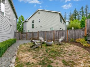 24690 SE 46th Terrace, Sammamish WA 98029
