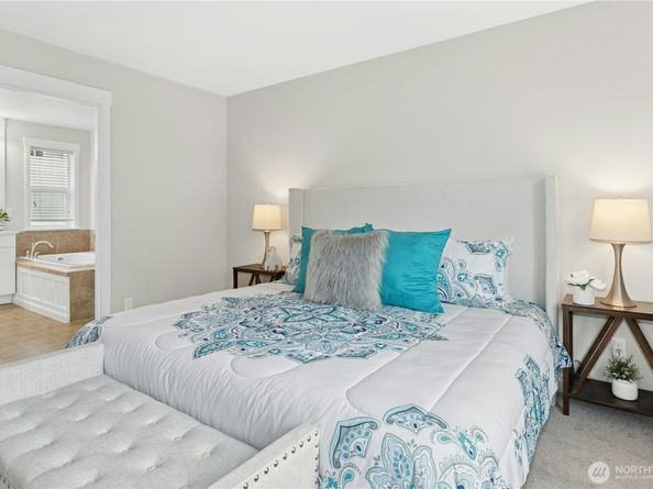 24690 SE 46th Terrace, Sammamish WA 98029