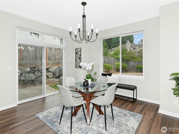 24690 SE 46th Terrace, Sammamish WA 98029