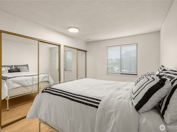14331 124th Street NE C40, Kirkland WA 98034