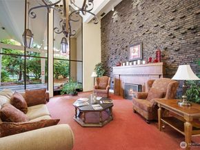 4545 Sand Point Way NE 203, Seattle WA 98105