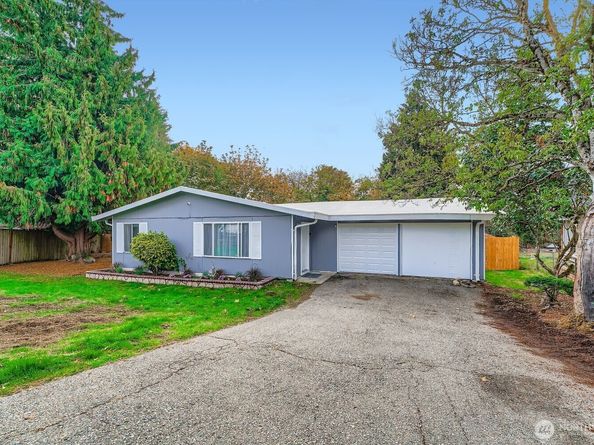 3203 S 220th Street, SeaTac WA 98198