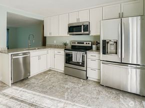 3203 S 220th Street, SeaTac WA 98198