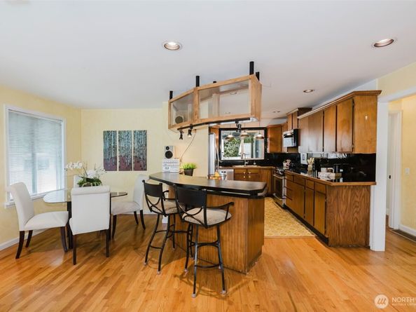 1543 High Avenue, Bremerton WA 98337