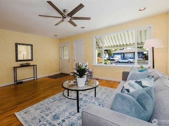 1543 High Avenue, Bremerton WA 98337