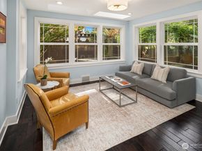 6838 30th Avenue NE, Seattle WA 98115
