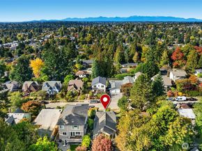 6838 30th Avenue NE, Seattle WA 98115