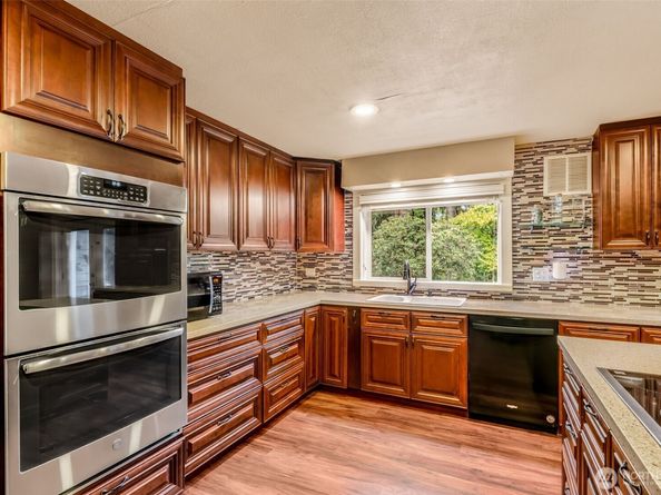 1010 99th Avenue SE, Lake Stevens WA 98258