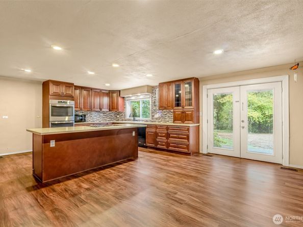 1010 99th Avenue SE, Lake Stevens WA 98258