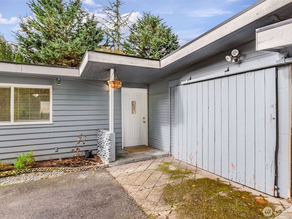 1010 99th Avenue SE, Lake Stevens WA 98258