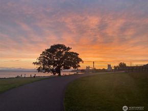 500 Elliott Avenue W 504, Seattle WA 98119