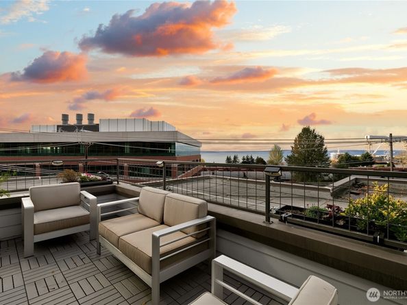 500 Elliott Avenue W 504, Seattle WA 98119