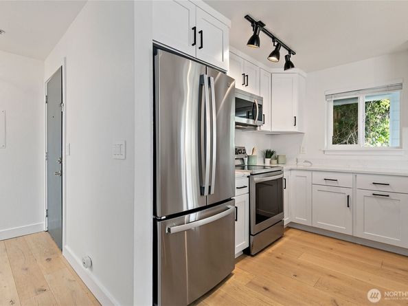 500 Elliott Avenue W 504, Seattle WA 98119