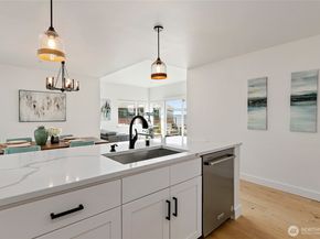 500 Elliott Avenue W 504, Seattle WA 98119