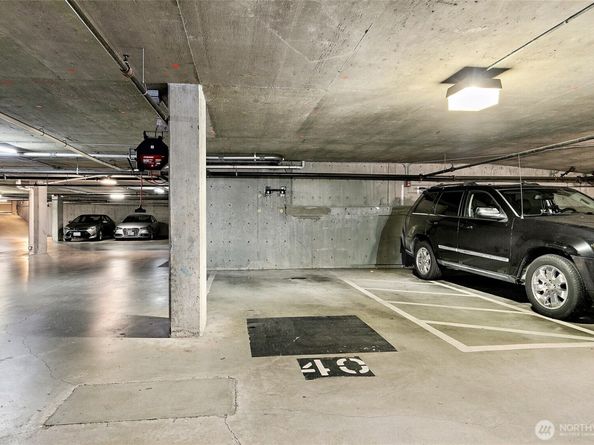 500 Elliott Avenue W 504, Seattle WA 98119