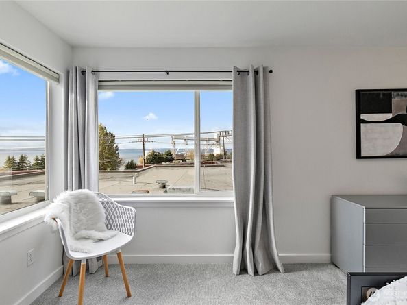 500 Elliott Avenue W 504, Seattle WA 98119