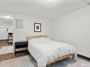 3420 15th Avenue W 105, Seattle WA 98119