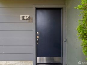 3420 15th Avenue W 105, Seattle WA 98119