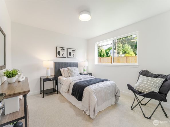 6133 NE 200th Street, Kenmore WA 98028